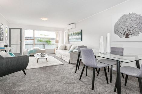 Photo of property in 3/405 Lyndon Road East, Hastings, 4122