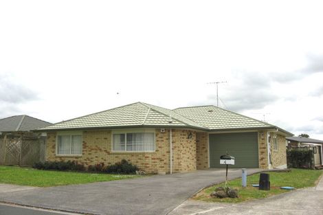 Photo of property in 4 Ranch Place, Pukekohe, 2120