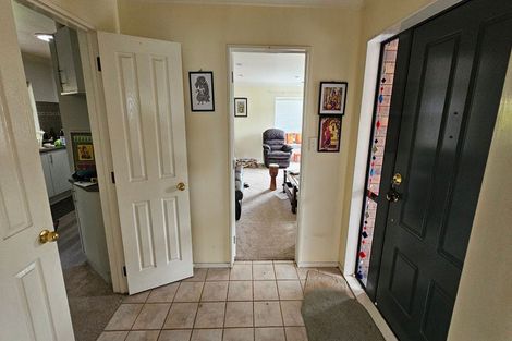 Photo of property in 22 Halcione Close, Flagstaff, Hamilton, 3210