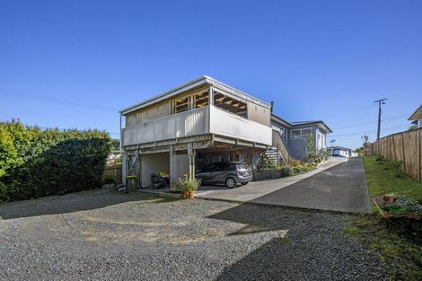 Photo of property in 154 Carlisle Road, Northcross, Auckland, 0632