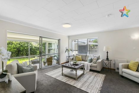 Photo of property in 13a Purser Grove, Fairfield, Lower Hutt, 5011