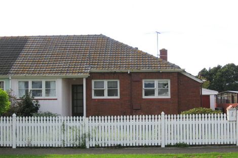 Photo of property in 2 Gadsby Street, Avalon, Lower Hutt, 5011