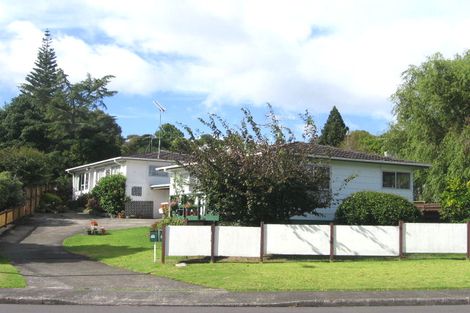 Photo of property in 1/69 Moore Street, Hillcrest, Auckland, 0627