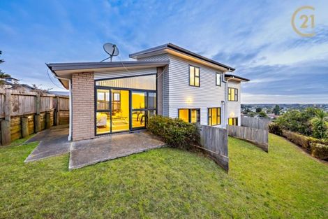Photo of property in 147 Keri Vista Rise, Papakura, 2110