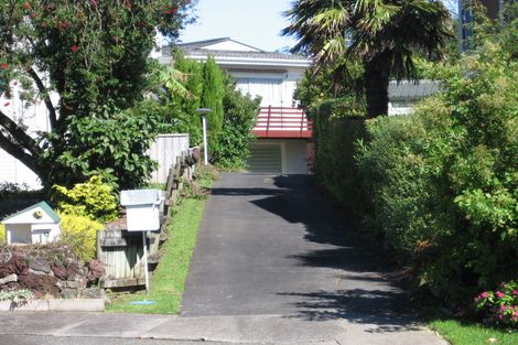Photo of property in 2/17 Rothwell Place, Sunnyhills, Auckland, 2010