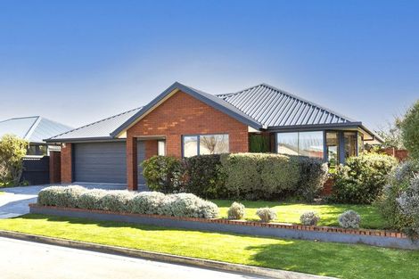 Photo of property in 5 Anglem Way, Northwood, Christchurch, 8051