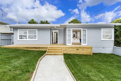 Photo of property in 36 Paramu Avenue, Birkdale, Auckland, 0626