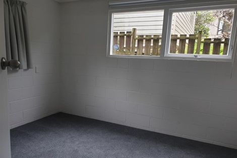 Photo of property in 73 Ravenwood Drive, Forrest Hill, Auckland, 0620