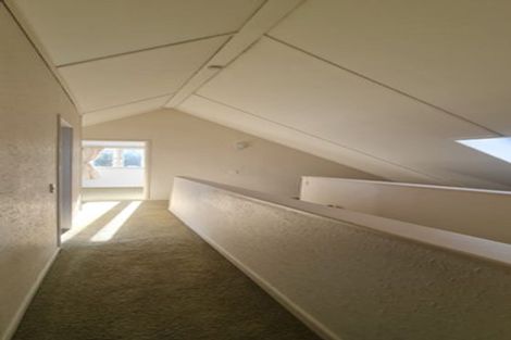 Photo of property in 11 Shortland Place, Havelock North, 4130