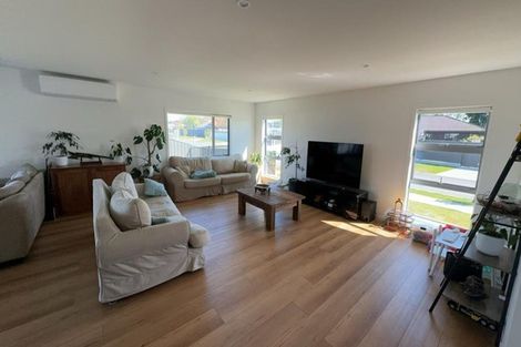 Photo of property in 4 George Yee Place, Taradale, Napier, 4112