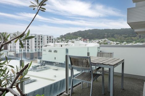 Photo of property in Trinity Apartments, 502/19 College Street, Te Aro, Wellington, 6011