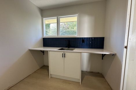 Photo of property in 91 Memorial Avenue, Ilam, Christchurch, 8053