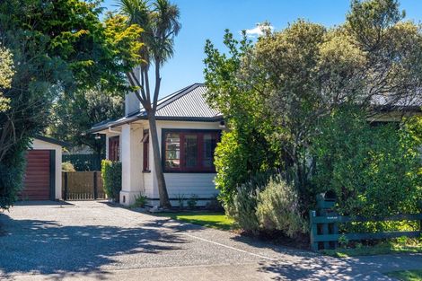 Photo of property in 7 Ranui Road, Stoke, Nelson, 7011