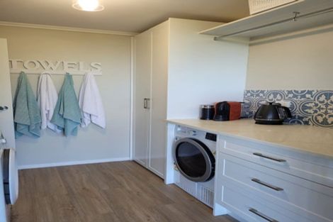 Photo of property in 7 Ringwood Street, Torbay, Auckland, 0630