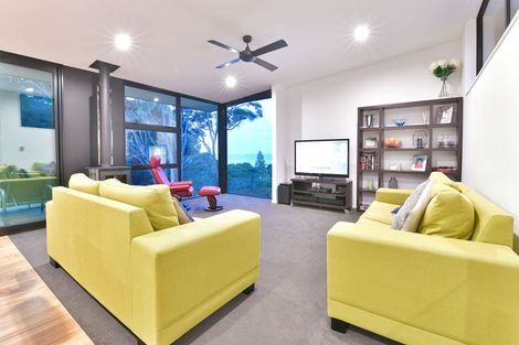 Photo of property in 31g Cochrane Avenue, Arkles Bay, Whangaparaoa, 0932