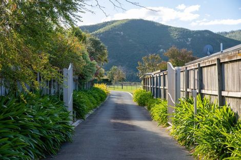 Photo of property in 19 Whiting Drive, Wakefield, 7025