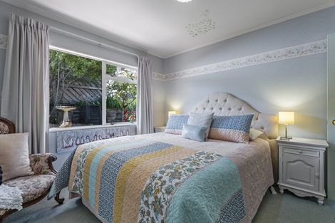 Photo of property in 35 Cromwell Drive, Fitzroy, Hamilton, 3206