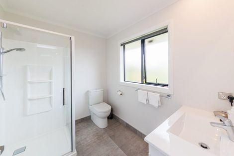 Photo of property in 35 Silkwood Place, Fitzherbert, Palmerston North, 4410