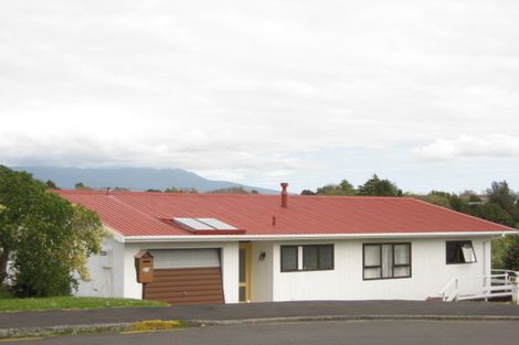 Photo of property in 11 Tasman Street, Vogeltown, New Plymouth, 4310