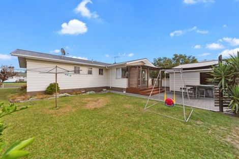 Photo of property in 32 Clematis Avenue, Pukete, Hamilton, 3200