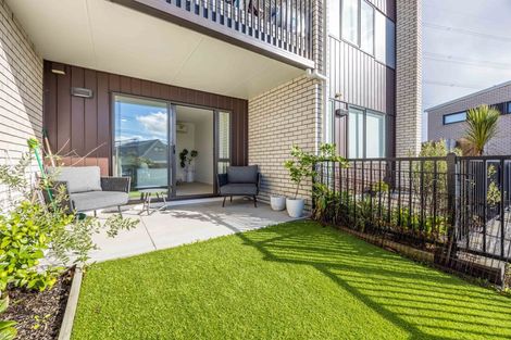 Photo of property in 7/18 Titoki Street, Te Atatu Peninsula, Auckland, 0610