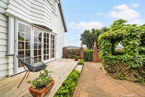 Photo of property in 50 Rodrigo Road, Kilbirnie, Wellington, 6022