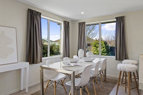 Photo of property in 126 Lincoln Road, Addington, Christchurch, 8024