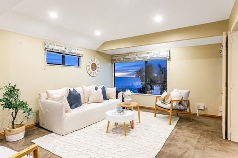 Photo of property in 24 Sunset Parade, Plimmerton, Porirua, 5026