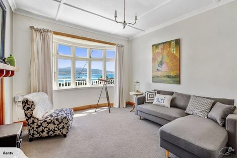 Photo of property in 49 Hungerford Road, Lyall Bay, Wellington, 6022