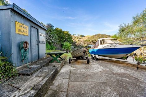 Photo of property in 70 Rapata Road, Oakura, Hikurangi, 0184