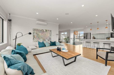 Photo of property in 80 Weatherly Drive, Beachlands, Auckland, 2018