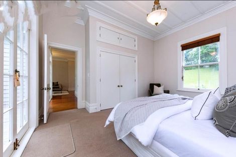 Photo of property in 54 Tinopai Road, Titirangi, Auckland, 0604