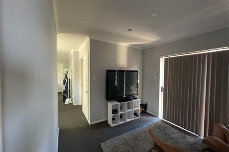 Photo of property in 14 Hawkley Close, Flat Bush, Auckland, 2019