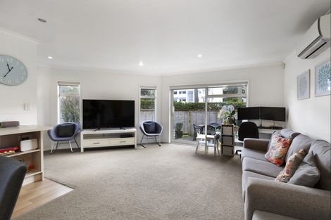 Photo of property in 41 Elizabeth Street, Orewa, 0931