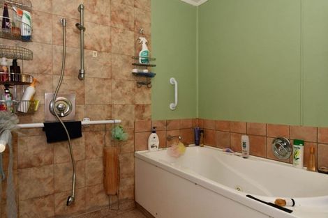 Photo of property in 40 Falcon Street, Palmerston, 9430