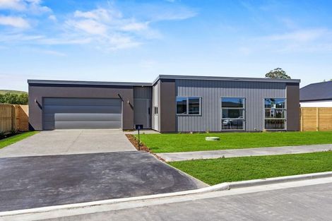 Photo of property in 15 Glendore Drive, Halswell, Christchurch, 8025