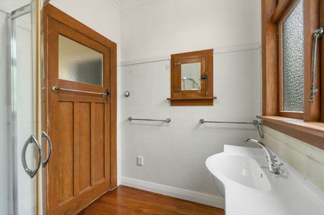 Photo of property in 182 High Street North, Carterton, 5713