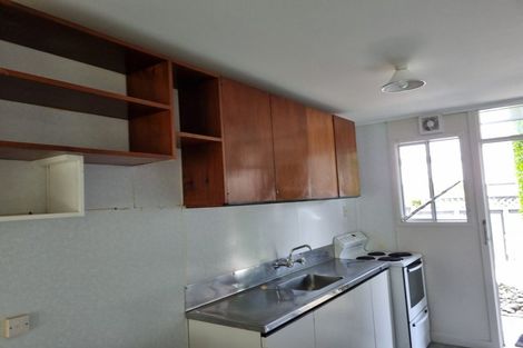 Photo of property in 3/35 Mana Esplanade, Paremata, Porirua, 5026