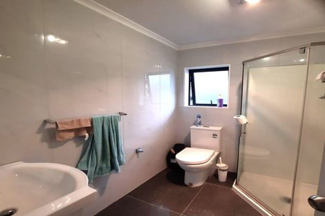 Photo of property in 5a Motatau Road, Papatoetoe, Auckland, 2025