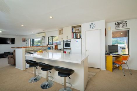 Photo of property in 1 Tui Road, South Bay, Kaikoura, 7300