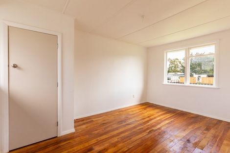 Photo of property in 31 James Street, Dannevirke, 4930