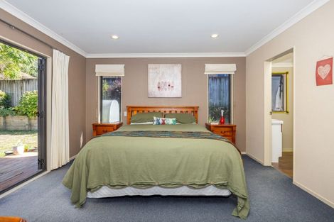 Photo of property in 37 Bramley Drive, Rototuna, Hamilton, 3210