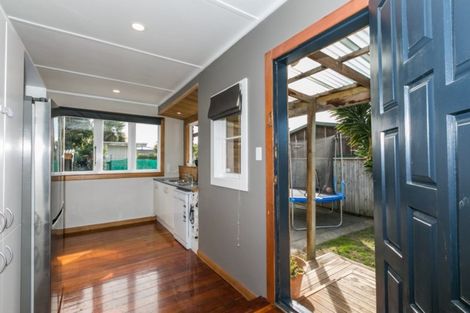 Photo of property in 802 Lyell Street, Akina, Hastings, 4122
