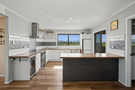 Photo of property in 1341 State Highway 2, Pongakawa, 3189