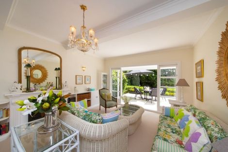 Photo of property in 295 College Street, West End, Palmerston North, 4410