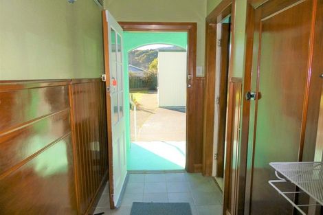 Photo of property in 105 Marlborough Street, Greymouth, 7805