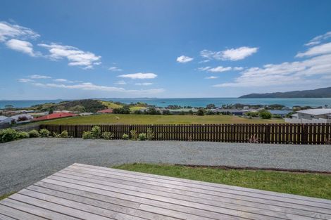 Photo of property in 6 Oden Hill, Coopers Beach, 0420