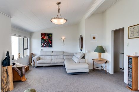 Photo of property in 2/3 Lighthouse Road, Bluff Hill, Napier, 4110