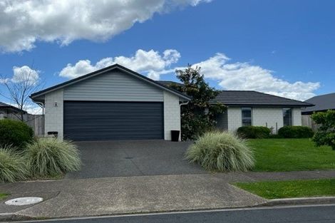 Photo of property in 98 Penetaka Heights, Pyes Pa, Tauranga, 3112