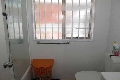 Photo of property in 25 Foxlaw Street, Randwick Park, Auckland, 2105